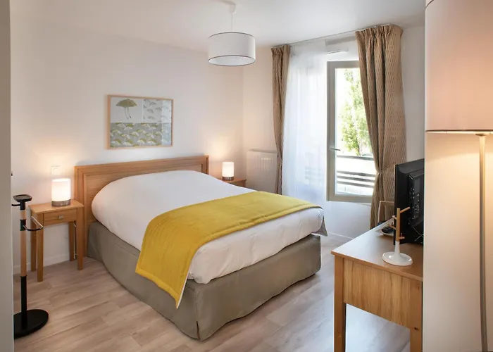 Domitys - La Plume De Samara - Senior Aparthotel 4*