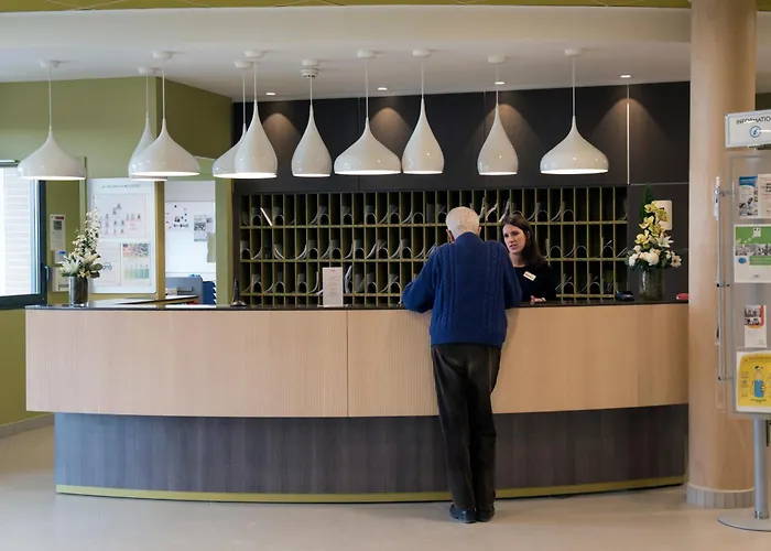 Domitys - La Plume De Samara - Senior 4*