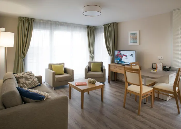 Domitys - La Plume De Samara - Senior Aparthotel Amiens